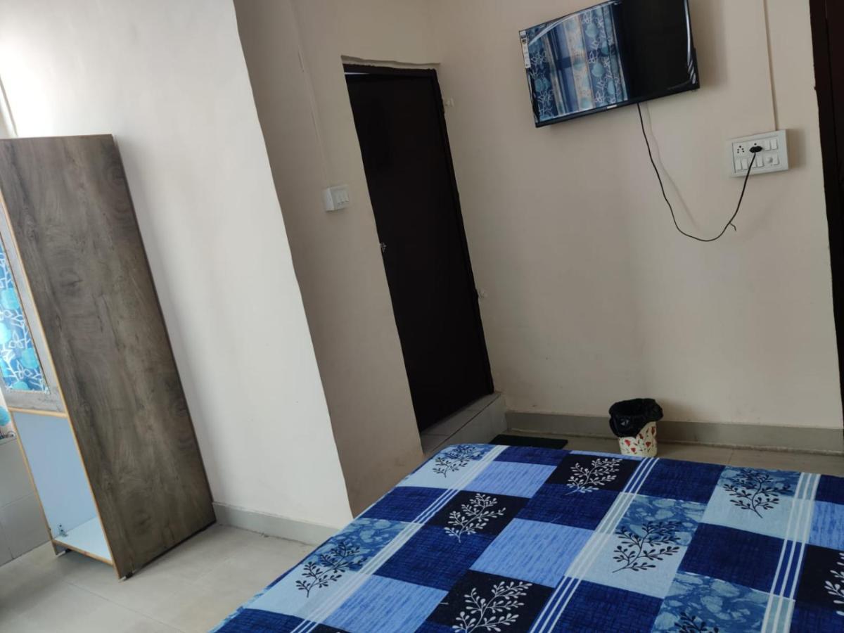 Apna Guest House Dehradun Eksteriør billede